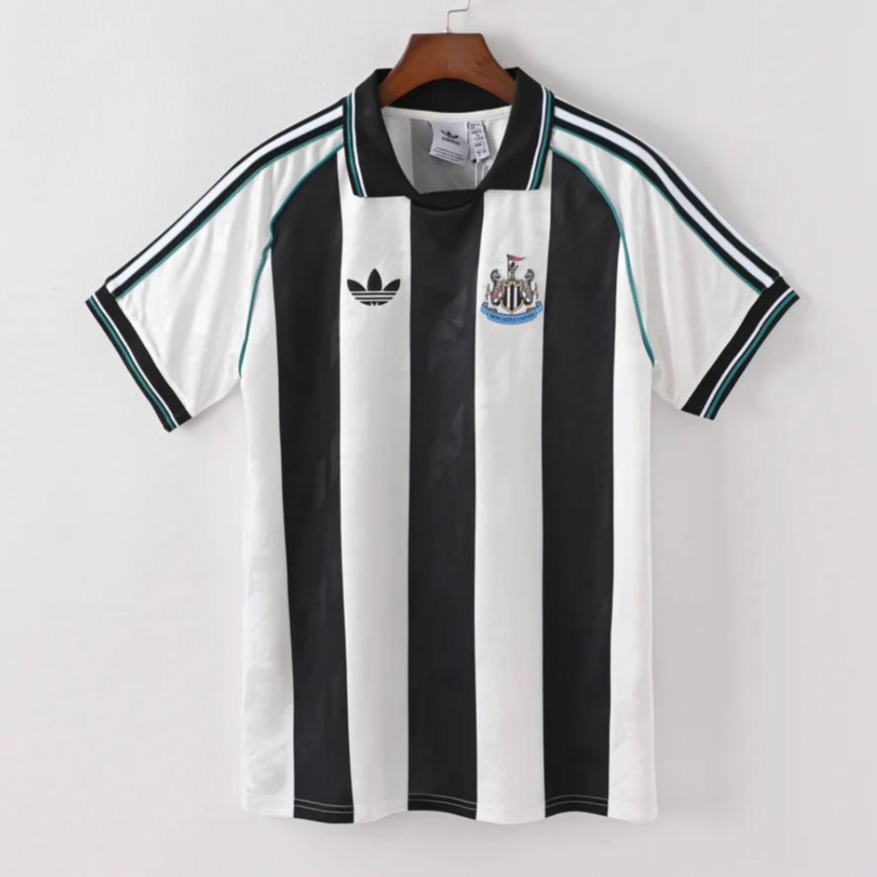 Newcastle United "Classic Stripes"